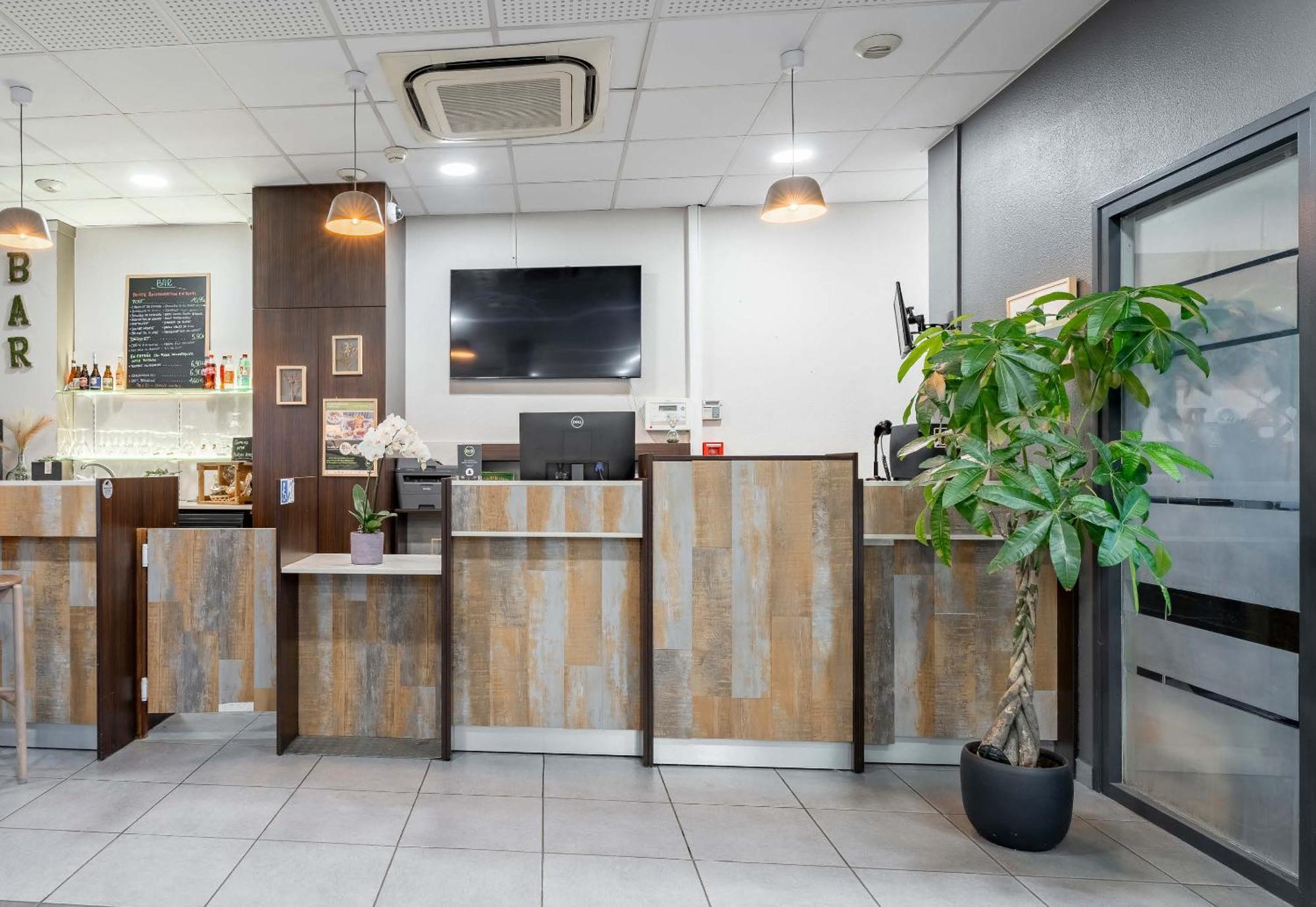 B&B Hotel Maubeuge-Louvroil Экстерьер фото