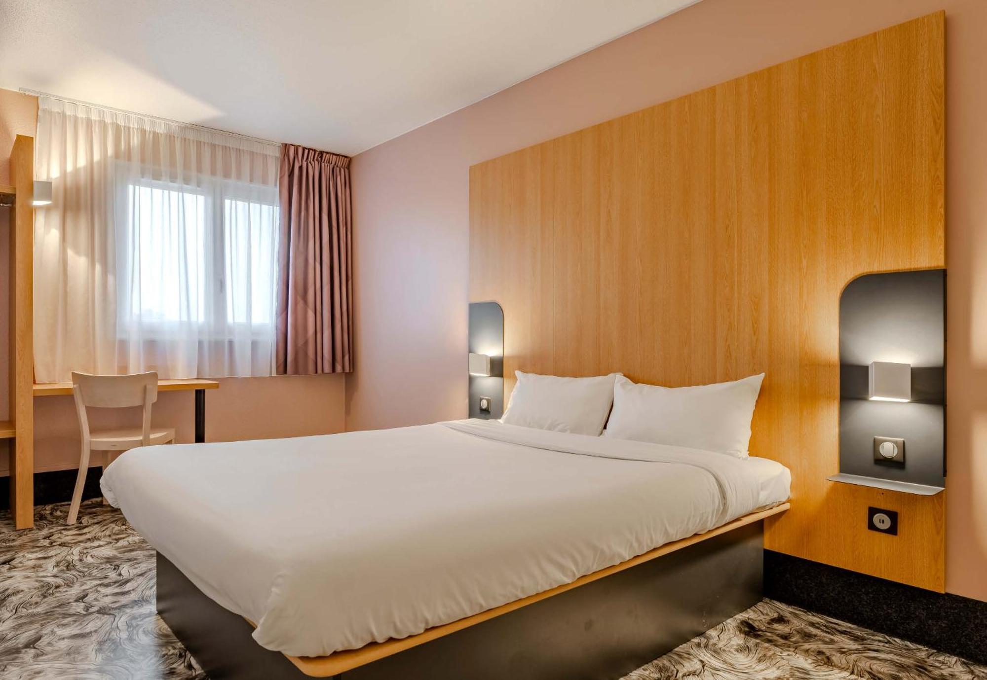B&B Hotel Maubeuge-Louvroil Экстерьер фото